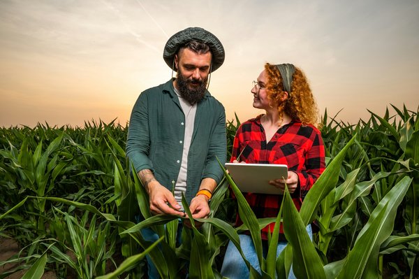 How to create real estate projects that support urban agriculture and local food production?