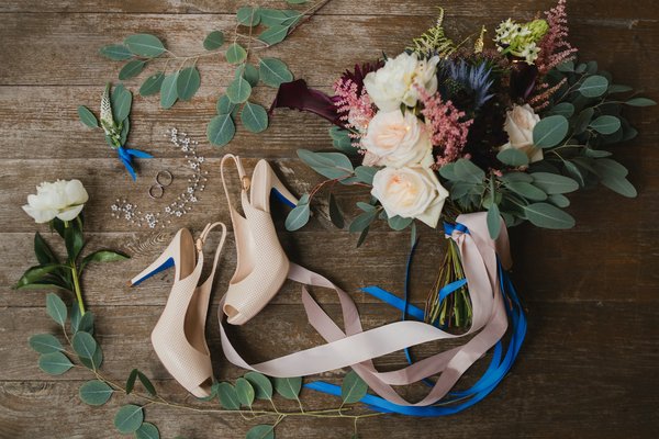 How Can You Make a Tie-Dye T-Shirt Look Chic?